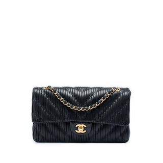 Chanel Medium Classic Chevron Calfskin Pleated Double Flap