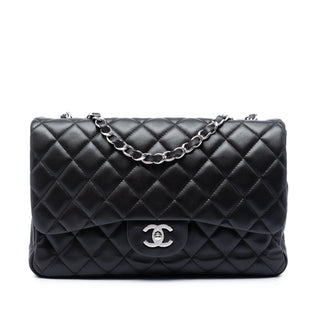 Chanel Jumbo Classic Lambskin Single Flap