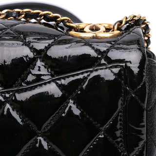 Chanel paris-Salzburg Small Patent and CC Flap