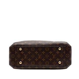 Louis Vuitton Monogram Montaigne MM