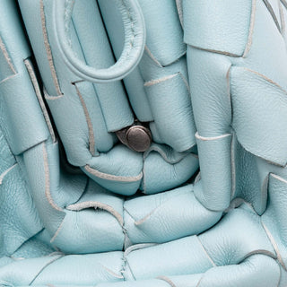 Bottega venta Nappa Intrecciato The Mini Pouch Crossbody
