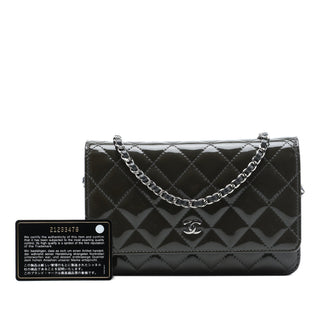 Chanel CC Quilted Patent Wallet On Chain