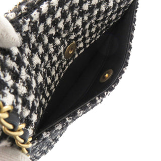 Chanel Medium Quilted Tweed Houndstooth Wavy CC Hobo
