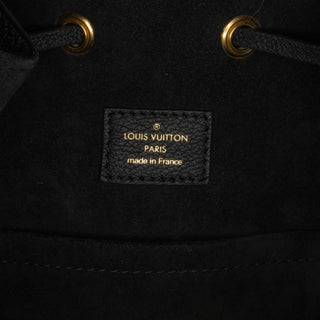 Louis Vuitton Taurillon LockMe Bucket Bag