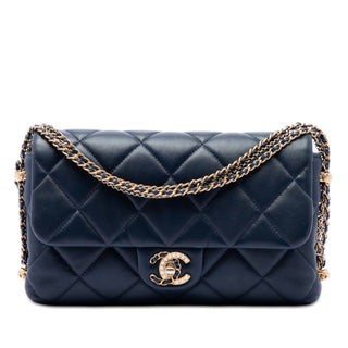 Chanel Quilted Lambskin Crush on Chains Flap