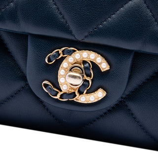 Chanel Quilted Lambskin Crush on Chains Flap