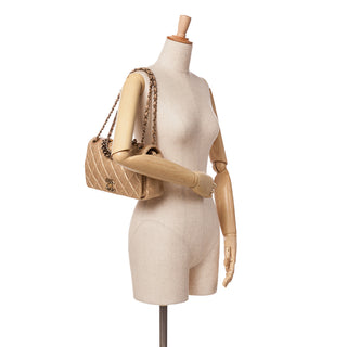 Chanel Medium Quilted Aged Calfskin Pondichery Flap