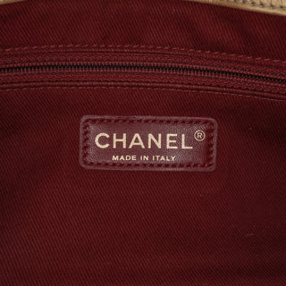 Chanel Medium Quilted Aged Calfskin Pondichery Flap