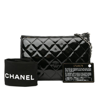 Chanel CC Quilted Patent Wallet On Chain