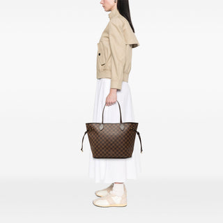 Louis Vuitton Damier Ebene Neverfull MM