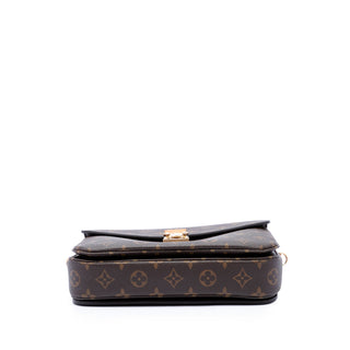 Louis Vuitton Monogram Pochette Metis