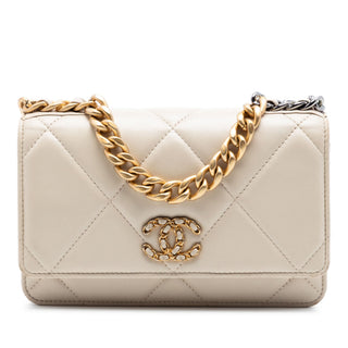 Chanel Quilted Lambskin 19 Wallet on Chain