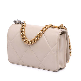 Chanel Quilted Lambskin 19 Wallet on Chain