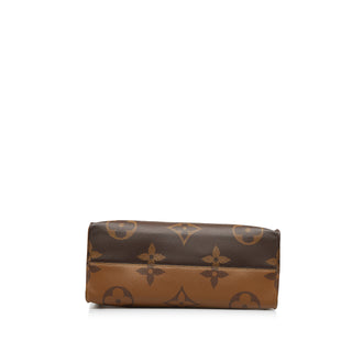 Louis Vuitton Monogram Reverse Giant OnTheGo GM