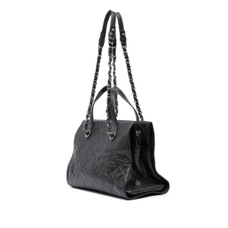 Chanel CC Quilted Crumpled Caviar Crave Tote