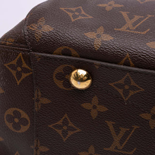 Louis Vuitton Monogram Montaigne MM