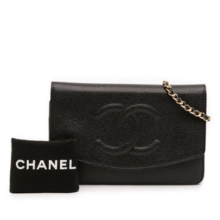 Chanel
CC Caviar Wallet on Chain