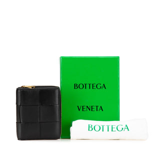 Bottega Veneta
Lambskin Maxi Intreccio Cassette Bifold Zip Wallet