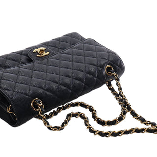 Chanel
Medium Classic Caviar Double Flap