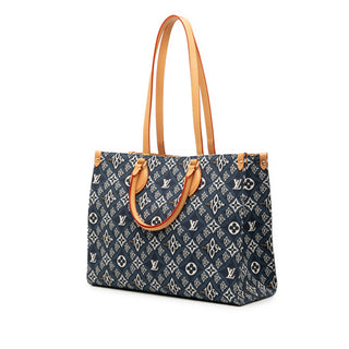 Louis Vuitton
Monogram Jacquard Since 1854 OnTheGo MM