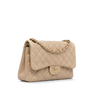 Chanel
Jumbo Classic Lambskin Double Flap