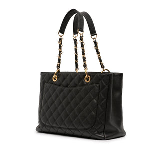 Chanel
Caviar Grand Shopping Tote