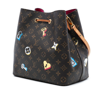 Louis Vuitton
Monogram Love Lock Neonoe MM