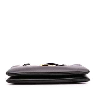 Gucci
Leather Arli Shoulder Bag