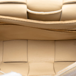 Bottega Veneta
Grained Calfskin Intrecciato Cassette Crossbody