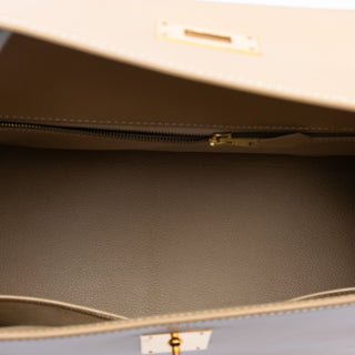 Hermès
Box Calf Kelly Sellier 32