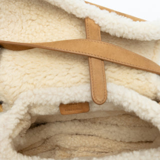 Dior
Shearling Suede Saddle Bag