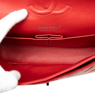 Chanel
Medium Classic Caviar Double Flap