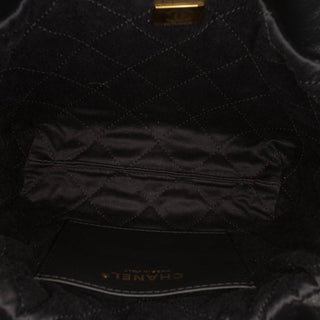 Chanel
Mini Shiny Calfskin 22 Handbag