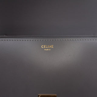 Celine
Classique Shiny Triomphe Crossbody