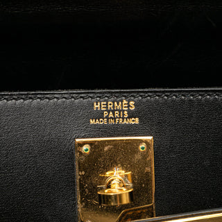 Hermès
Box Calf Kelly Sellier 32