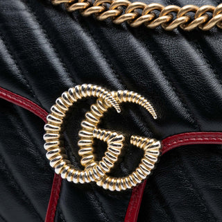 Gucci
Medium GG Marmont Shoulder Bag