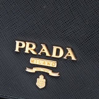 Prada
Saffiano Wallet On Chain