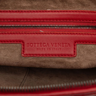 Bottega Veneta
Nappa Intrecciato Nodini Crossbody