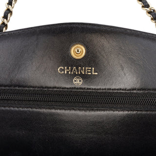 Chanel
CC Caviar Wallet on Chain