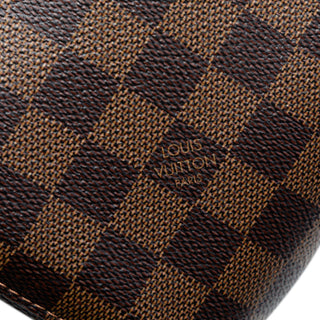 Louis Vuitton
Damier Ebene NeoNoe MM