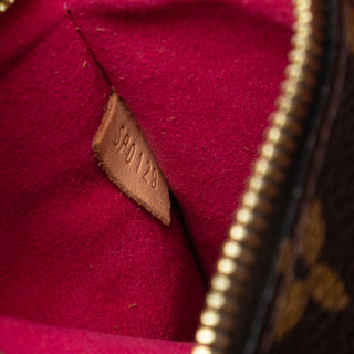 Louis Vuitton
Monogram Love Lock Neonoe MM