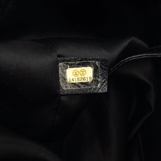 Chanel
Glazed Calfskin On The Road Bucket Bag