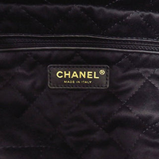 Chanel Small Quilted Shiny Calfskin 22 Handbag