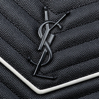 Saint Laurent
Bicolor Monochrome Envelope Chain Wallet