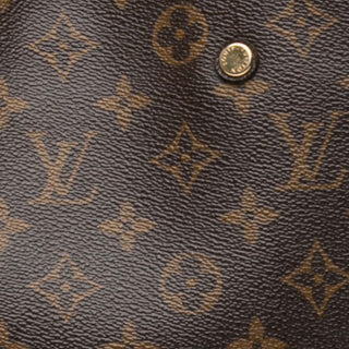 Louis Vuitton
Monogram Montaigne BB