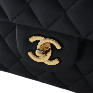 Chanel
Medium Classic Lambskin Double Flap