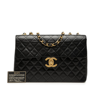 Chanel
Maxi XL Classic Lambskin Single Flap