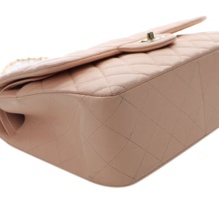 Chanel
Jumbo Classic Caviar Double Flap