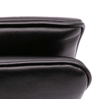 Gucci
Leather Arli Shoulder Bag