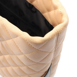 Chanel
Medium Lambskin Cambon Ligne Tote